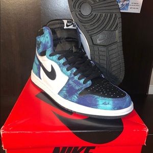 Jordan Retro 1 High Og Tie dye